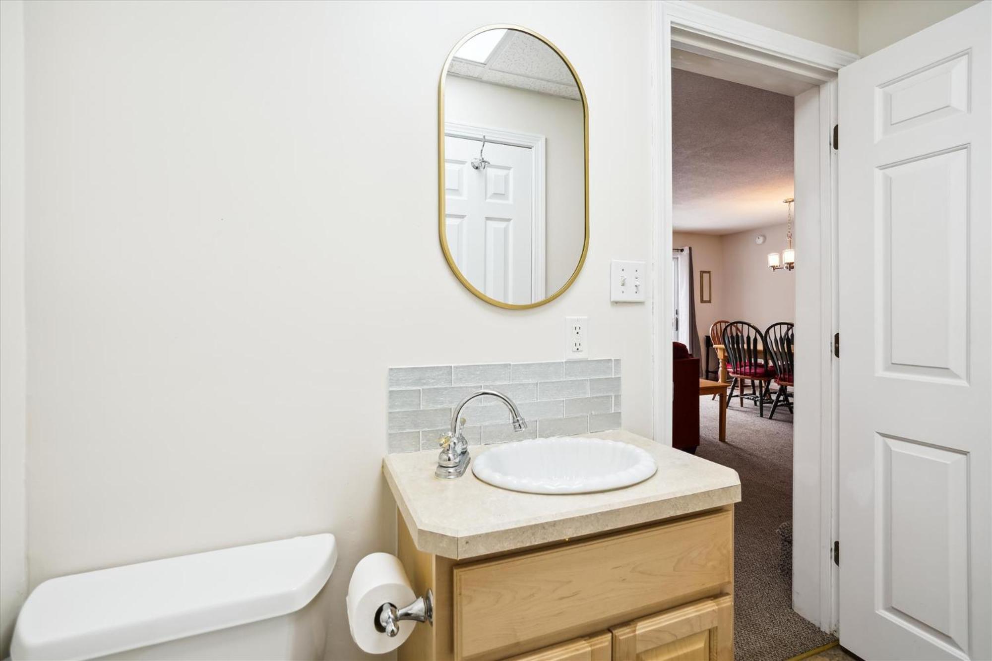 Spacious Northbrook 3 Townhouse Only 2 Miles From Restaurants & Nightlife 킬링튼 외부 사진